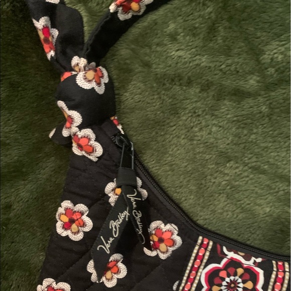 Vera Bradley Small Purse - Picture 4 of 9